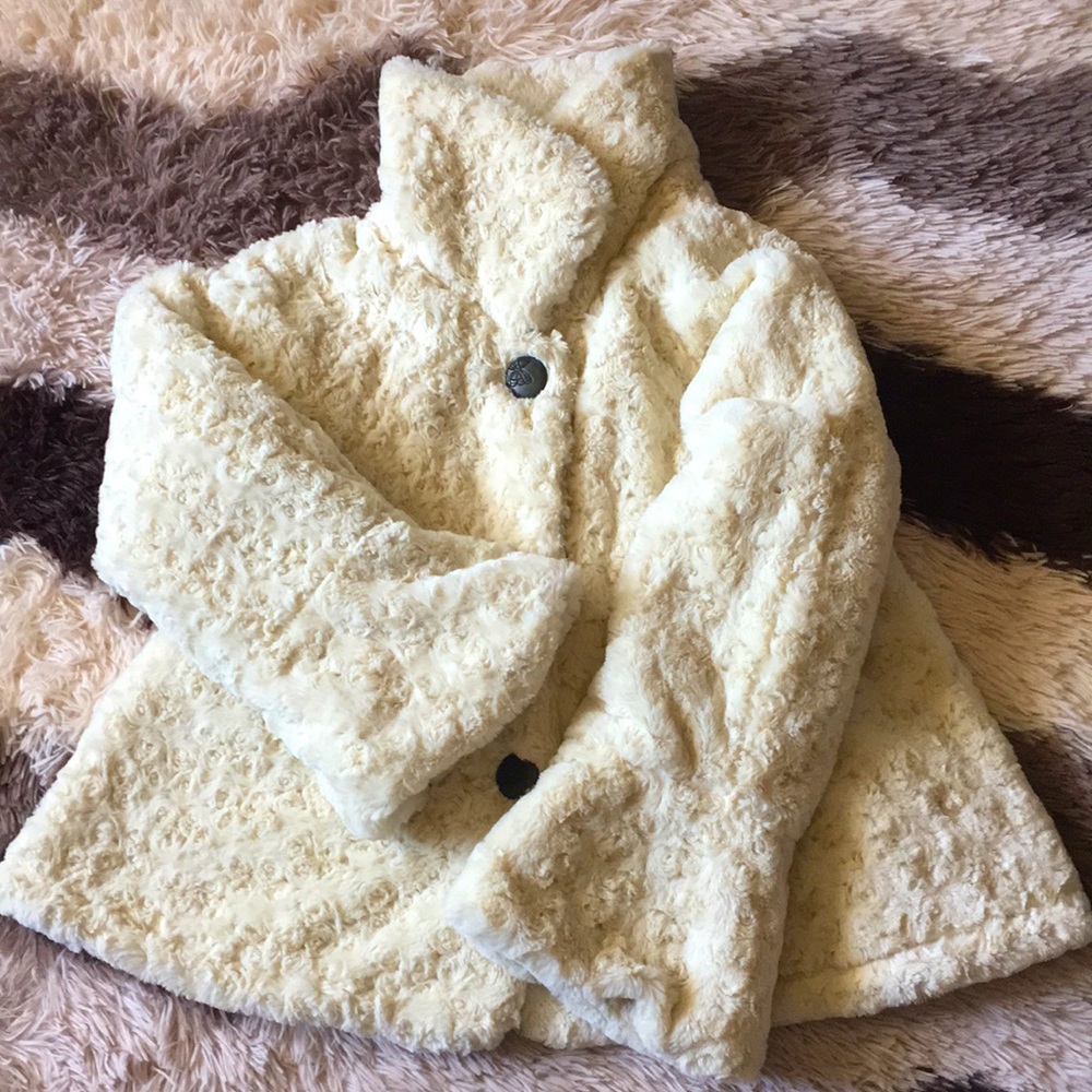 Comfy winter coat/sweater jacket